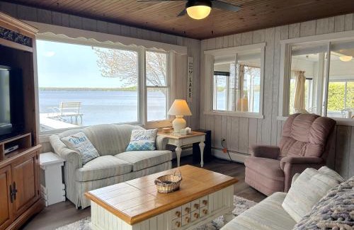 Moran House | Sunset Breeze