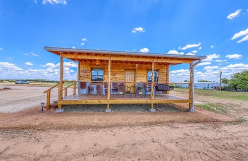 Fredericksburg Hotel | Sunset Cabin
