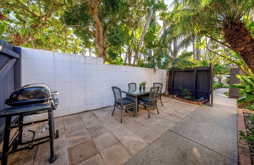 Sunset Cliffs Apartment | Sunset Cliffs San Diego unique apartment steps away from Ocean front