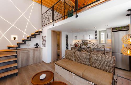 Vathi House | Sunset Coast House - STONE