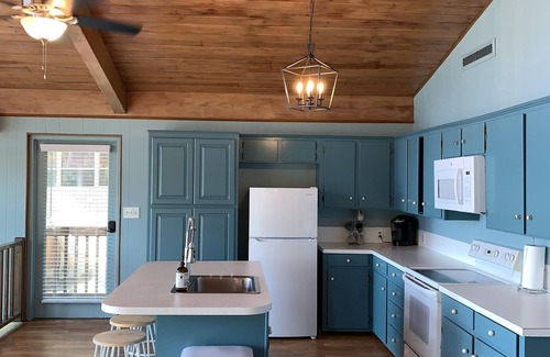 Jefferson House | Sunset Cove - Lake O' The Pines/Crystal Cove