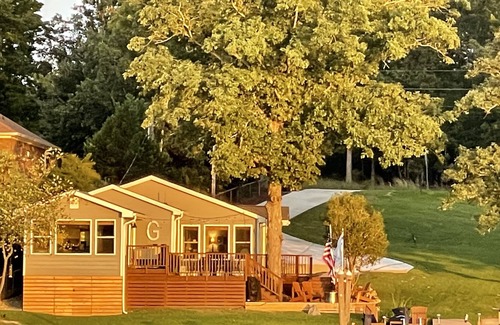 Chapin House | Sunset Cove on Lake Murray