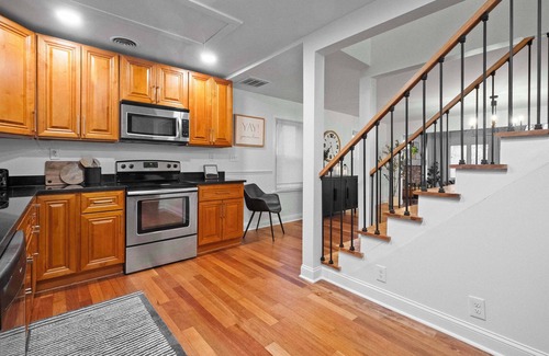 Arnold House | Sunset Cove - peaceful 3-bedroom waterfront retreat in Arnold, MD