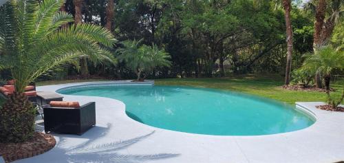 Groveland House | Sunset Cove
