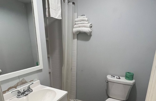 Bridgman House | Sunset Dunes Inn & Suites 102