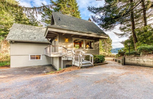 Florence House | Sunset Dunes