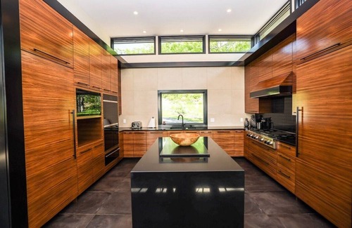New Marlborough House | Sunset Falls: A Berkshire Mountain Luxury Retreat