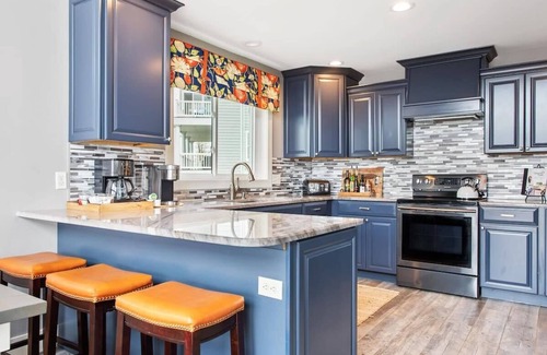 Miami Park House | Sunset Haven | Hot Tub | Lake Michigan