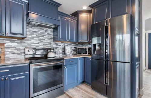 Miami Park House | Sunset Haven | Hot Tub | Lake Michigan