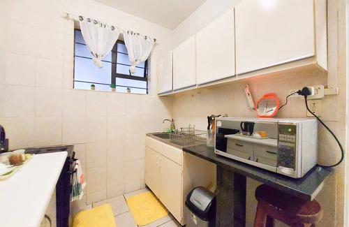 North Beach Apartment | Sunset Haven in North Beach