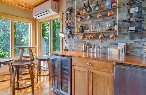 Rushville House | Sunset Hideaway: Couple's Retreat + Hot Tub!