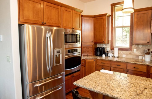 Hayden View Estates House | Sunset Hill - Hot Tub by the Lake