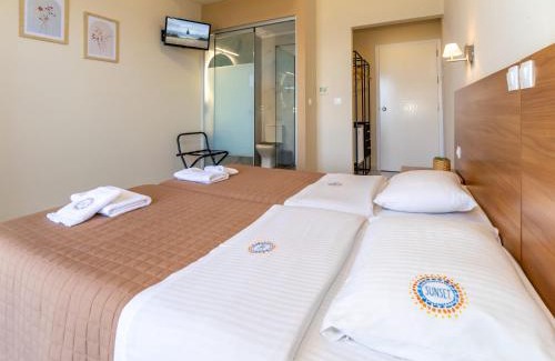 Kefalari Hotel | Sunset Hotel