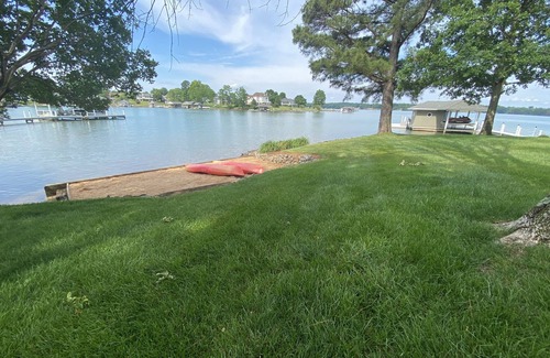 Penhook House | Sunset Lake House with private dock and game room