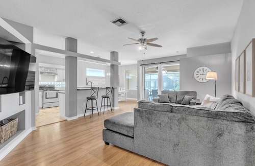 Sunset Lakes House | Sunset Lakes Escape