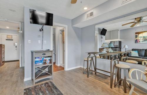 North Shore Apartment | Sunset Landing