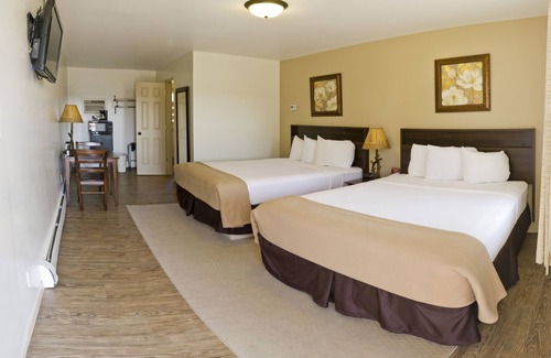 Escanaba Hotel | Sunset Lodge Escanaba