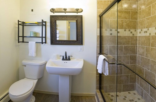 Escanaba Hotel | Sunset Lodge Escanaba