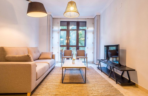 Ensanche Centro Apartment | Sunset Malaga Apartments - Colon