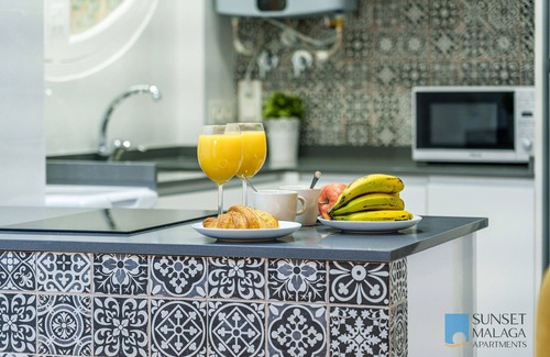 Ensanche Centro Apartment | Sunset Malaga Apartments - Santiago