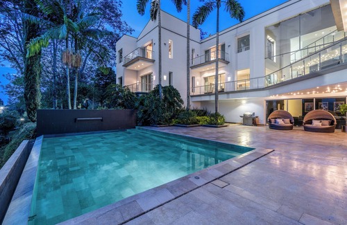 Buenos Aires House | Sunset Mansion