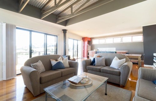 Sunset Strip House | Sunset Meadows