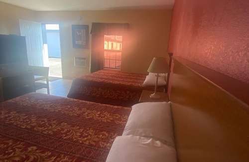 Alice Hotel | Sunset Motel