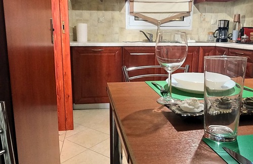 Patras Apartment | Sunset Oasis