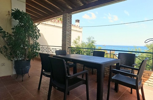 Patras Apartment | Sunset Oasis