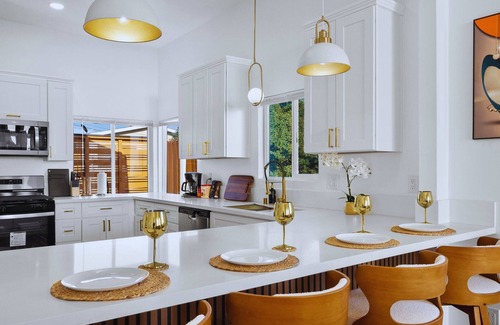 La Presa House | Sunset Oasis Pool Home + Stunning San Diego Views + Pool Table + Ping Pong Table