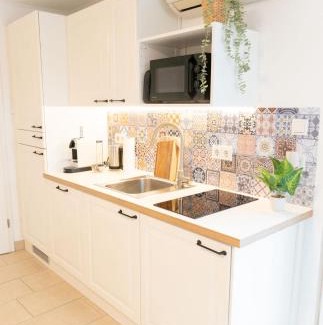 Altstadt Apartment | Sunset Oasis - Terrasse, Freies Parken, Zentral, Nähe Bahnhof, WLAN