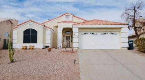 Fort Mohave House | Sunset Oasis