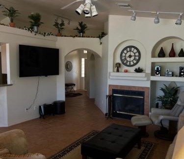 Fort Mohave House | Sunset Oasis