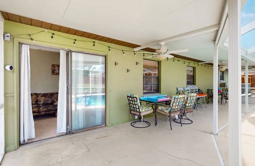 Homosassa House | Sunset Oasis