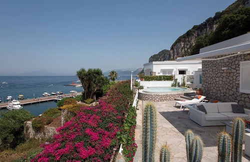 Marina Grande Villa | SUNSET ON THE OCEAN - JACUZZI INFINITY POOL - 10 MINUTES TO THE PIAZZETTA