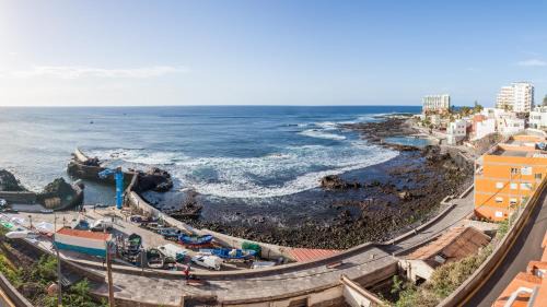 Punta del Hidalgo Apartment | Sunset on the sea