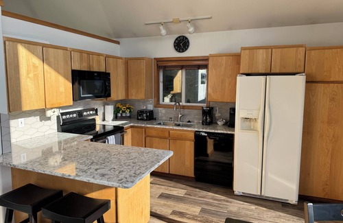 Ketchikan House | Sunset Paradise