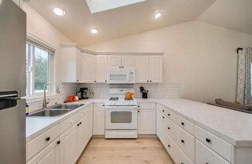 Sunset House | Sunset Park Sweetheart