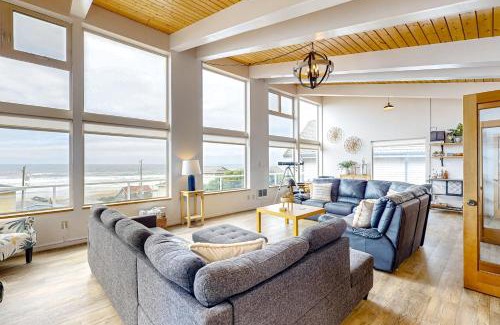 Florence House | Sunset Port