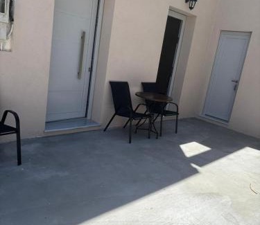 Kini Apartment | Sunset Realty Studios