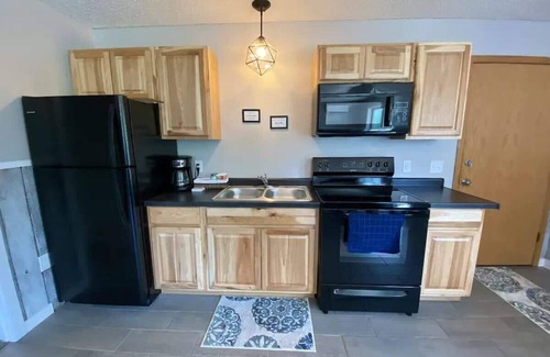 Bessemer Condo | Sunset Retreat at Powderhorn Mountain