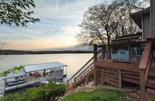 Sunrise Beach House | Sunset Retreat: Mile Marker 21 Overlook