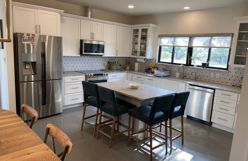 Austin House | Sunset Retreat on Acreage - Short Drive to Downtown