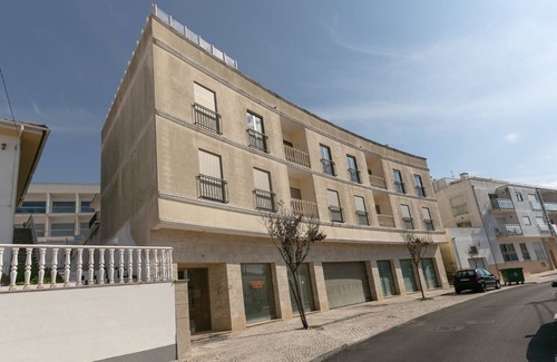 Nazare Apartment | Sunset Retreat - Spacious Apartment