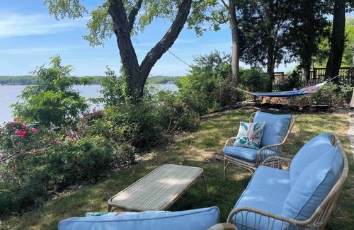 Elkton House | Sunset River Cottage encapsulates nautical romance.