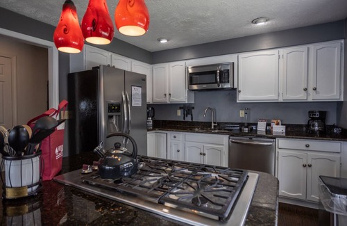 Canandaigua House | Sunset Sanctuary: "Picture Perfect Sunsets on Canandaigua Lake!"
