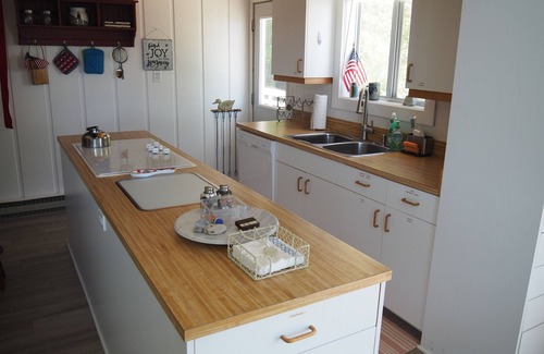 Frankfort House | Sunset Serenity - INCREDIBLE HOME ON BLUFF OVERLOOKING LAKE MICHIGAN!