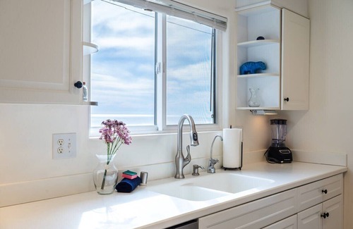 Sunset Cliffs House | Sunset Serenity On The Cliffs | Balcony| Oceanview