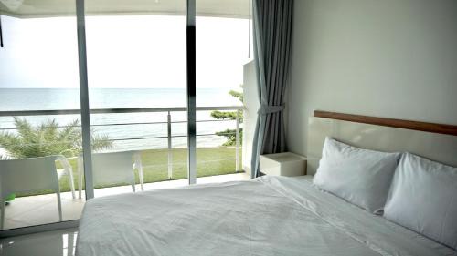 Na Chom Thian Apartment | Sunset Serenity Seaview Najomtien Pattaya