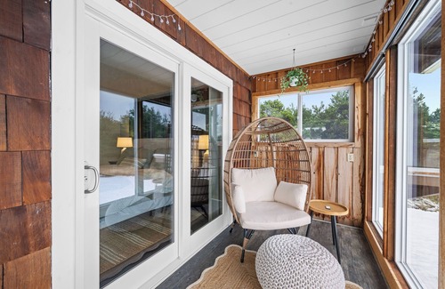 Ocean Park House | Sunset Shores - Ocean Front Family Retreat